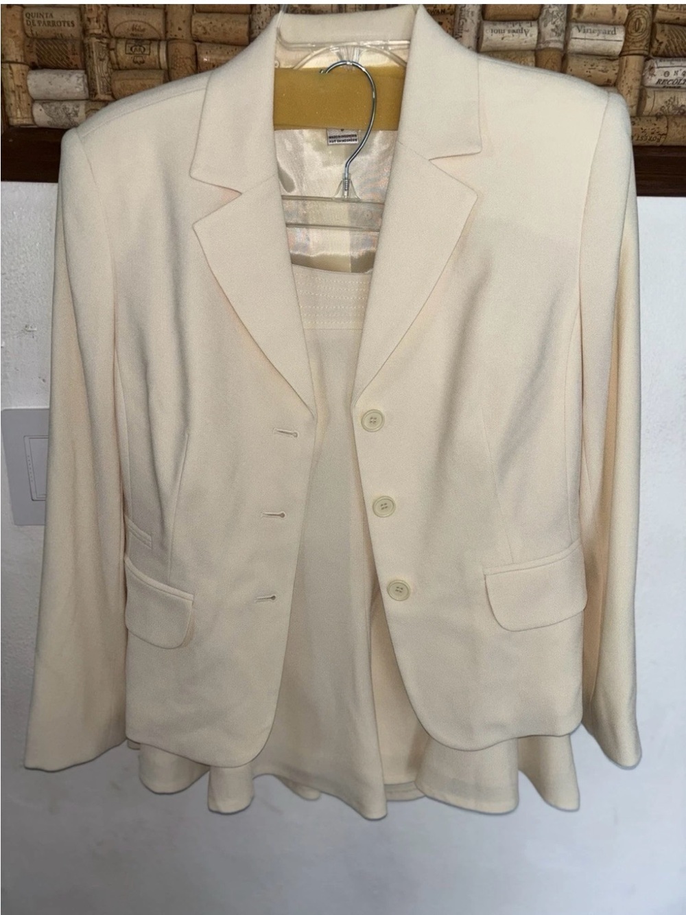 Nygard Collection Petite Suit Set 8 Cream Triacetate Jacket Skirt Career